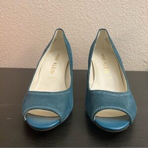 Anne Klein Flex Peep Toe Heels - Chunky Heel - Blue - Size 10